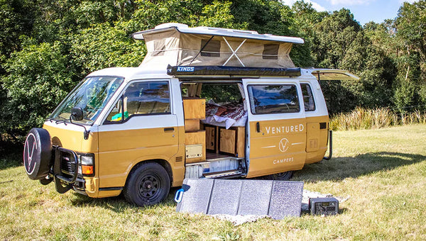 O que levar em consideração ao comprar painéis solares para camping?